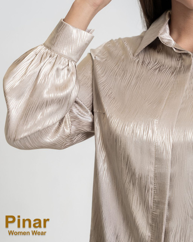 شومیز ساتن بژ طرحدار