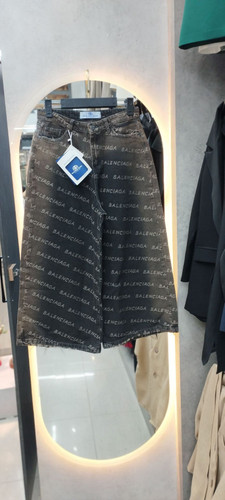 شلوار جین واید طرحدار