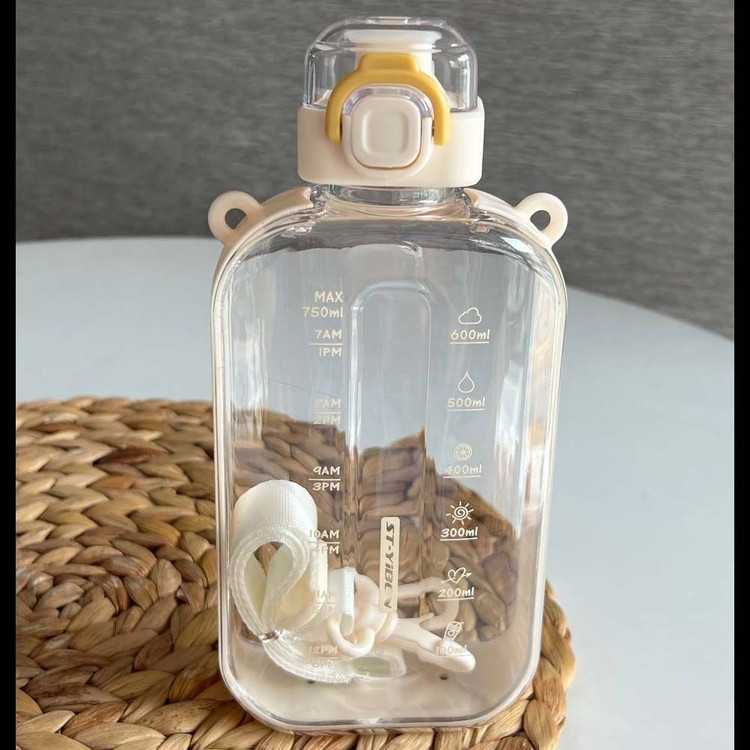 خرید و قیمت قمقمه بند دار - سفید کرم | ترب