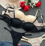 ست شورت و سوتین دکلته