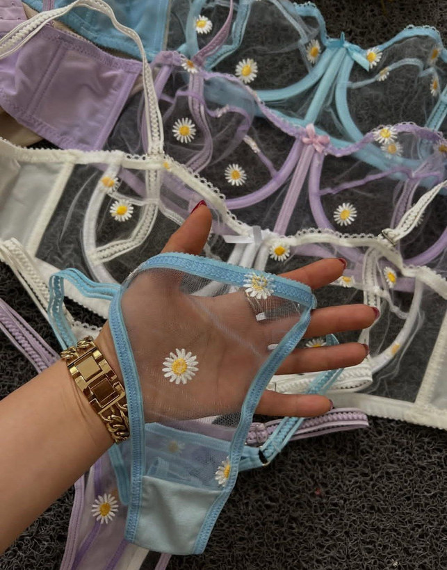 خرید ست شورت و سوتین زنانه حریر شیشه ای Sevil