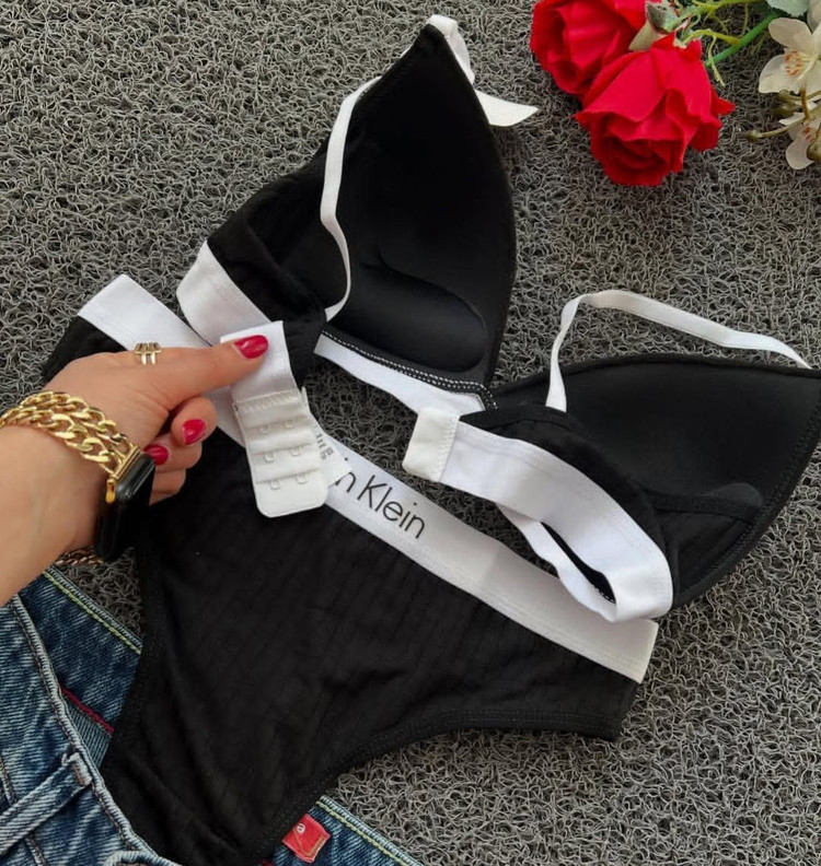 شورت و سوتین مشکی