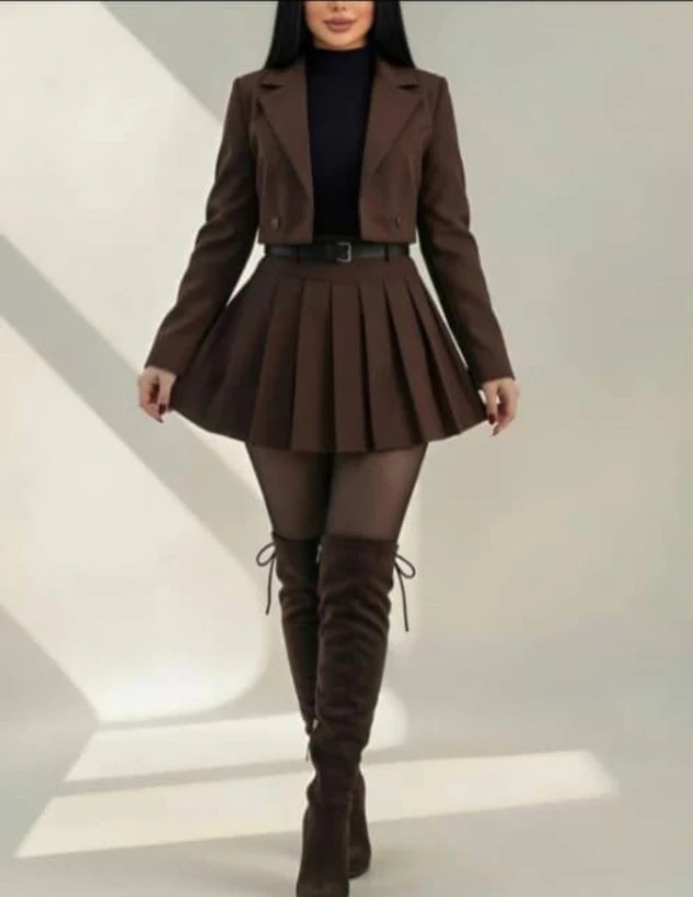 دامن پلیسه قد بالای زانو