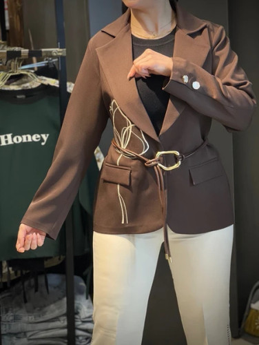 خرید و قیمت کت زنانه همراه کمربند پینترستی