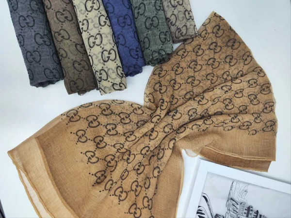 خرید و قیمت شال گوچی