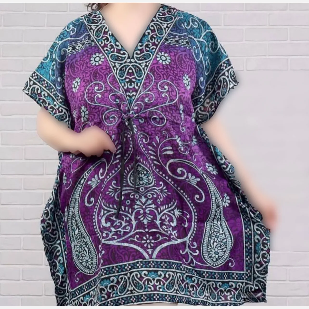 پیراهن طرح سنتی هندی بته جغه فری سایز سیلک هندی زنانه تا سایز 60 شیک و راحت چهارفصل بدون آبرفت و رنگ رفت